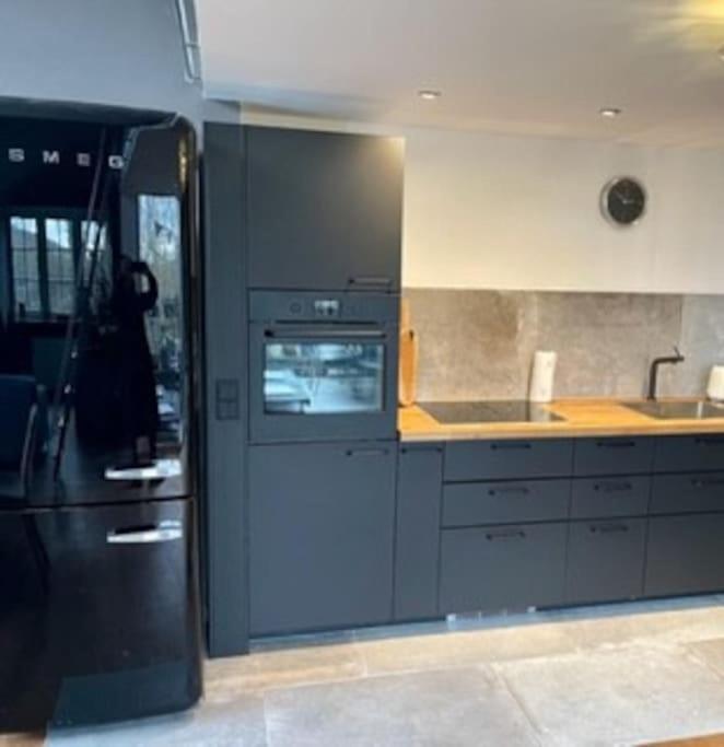 Wunderschoene Loft-Stadtwohnung Würzburg Esterno foto